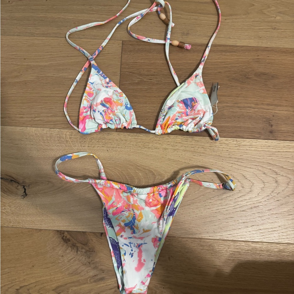 Assortment of bikinis! See description for details & sizing